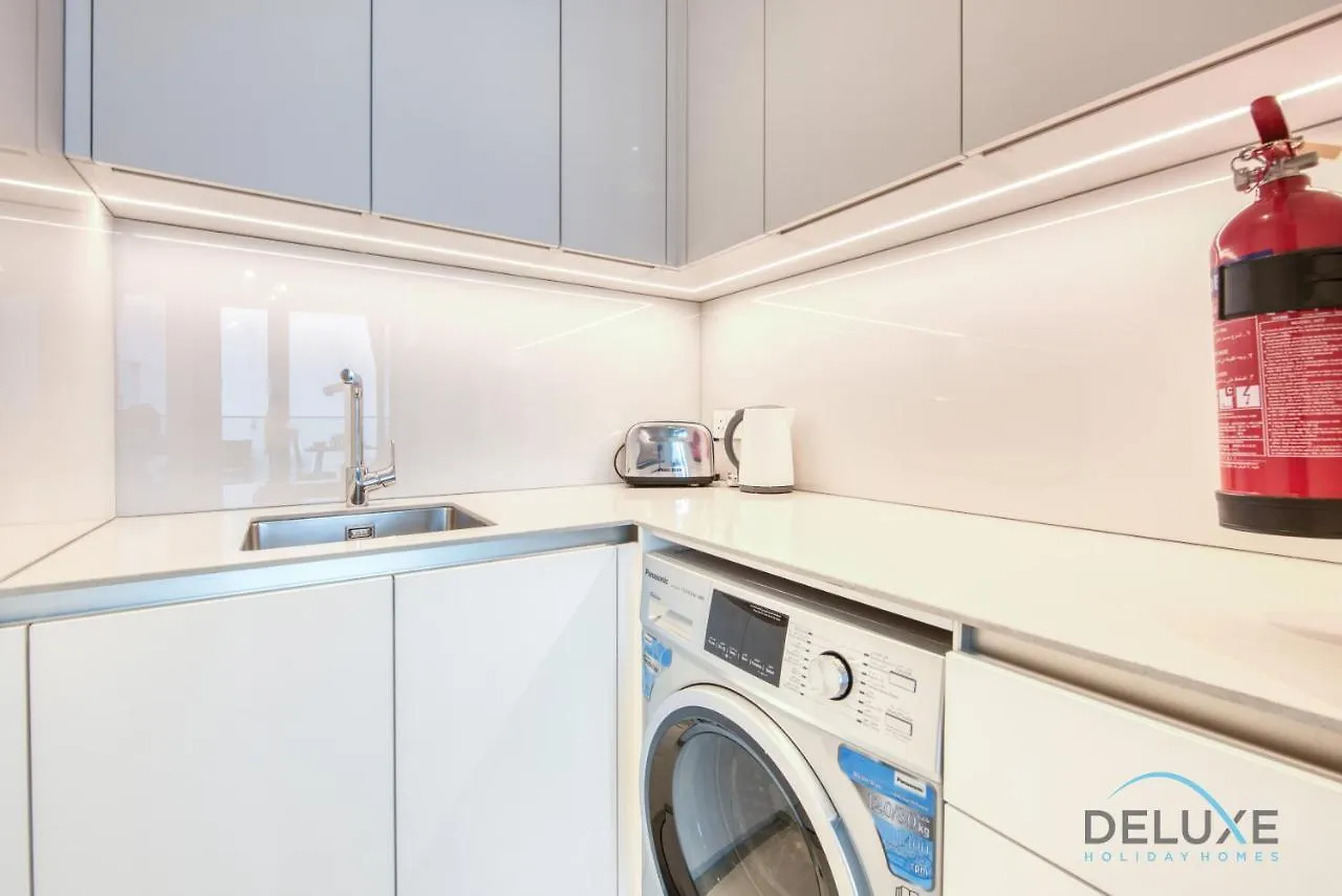 Remarkable 1BR at The Address Residences in JBR by Deluxe Holiday Homes Dubai Apartment